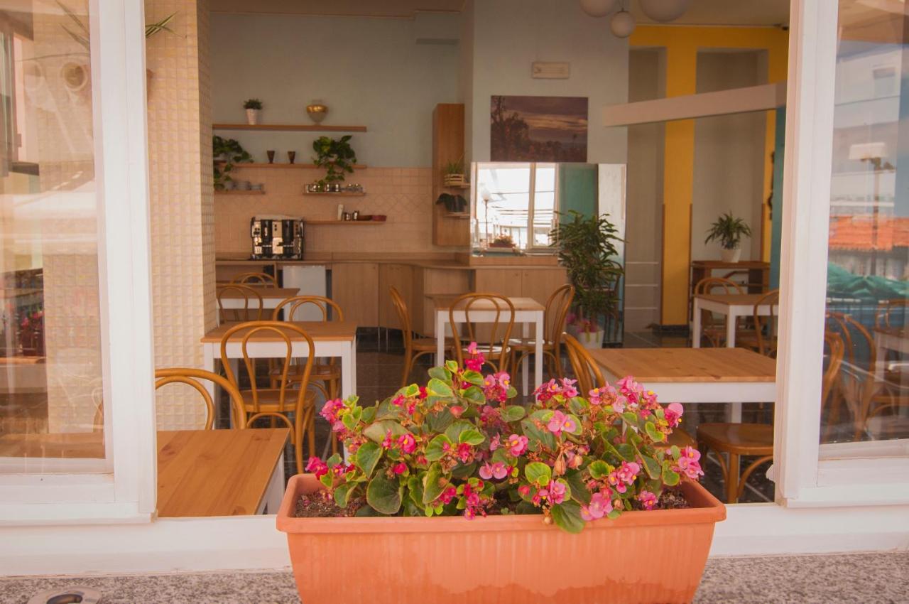 Hotel Greta B&B ريميني المظهر الخارجي الصورة