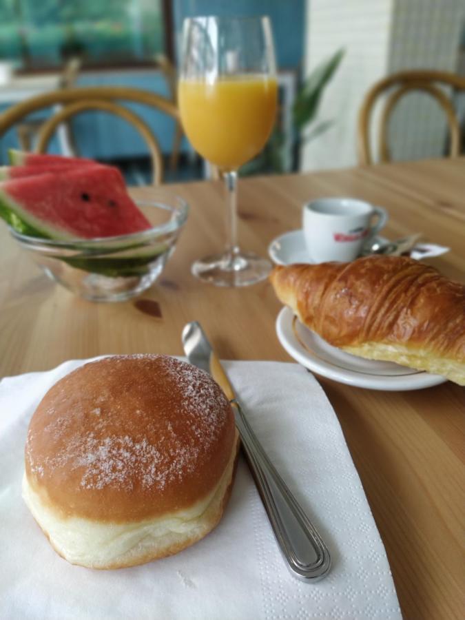 Hotel Greta B&B ريميني المظهر الخارجي الصورة