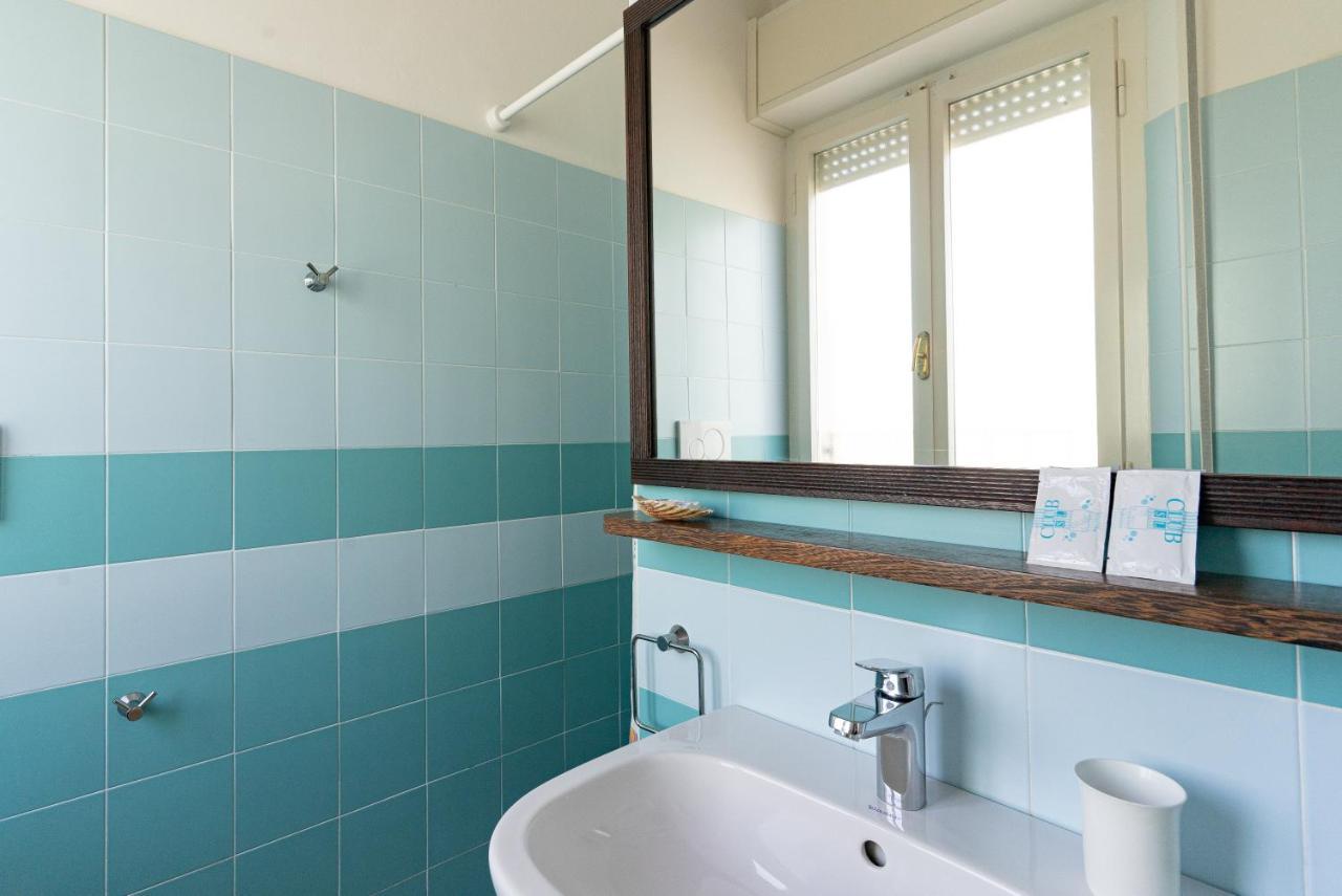 Hotel Greta B&B ريميني المظهر الخارجي الصورة